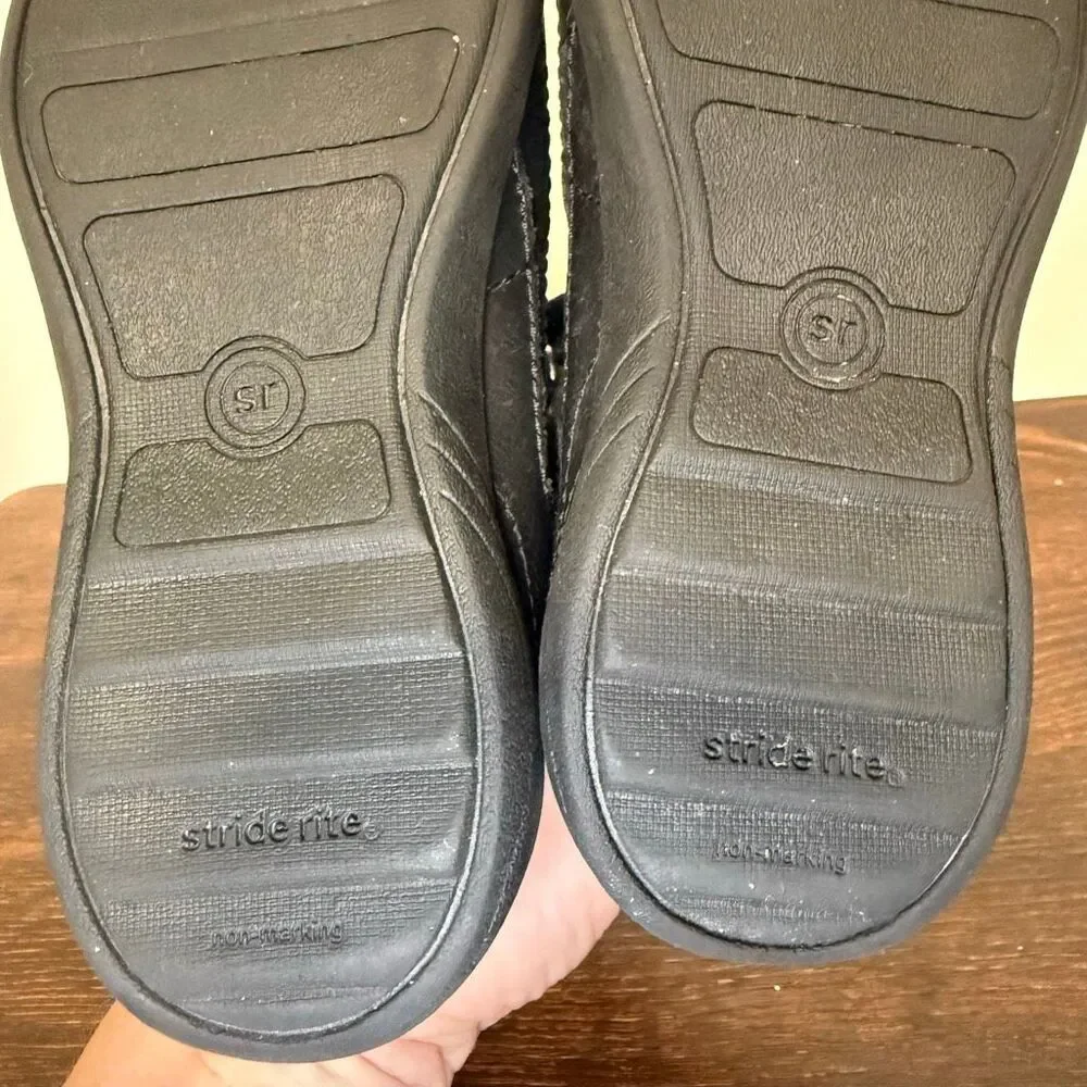 Stride Rite girls Claire black leather shoe size 10M -7”